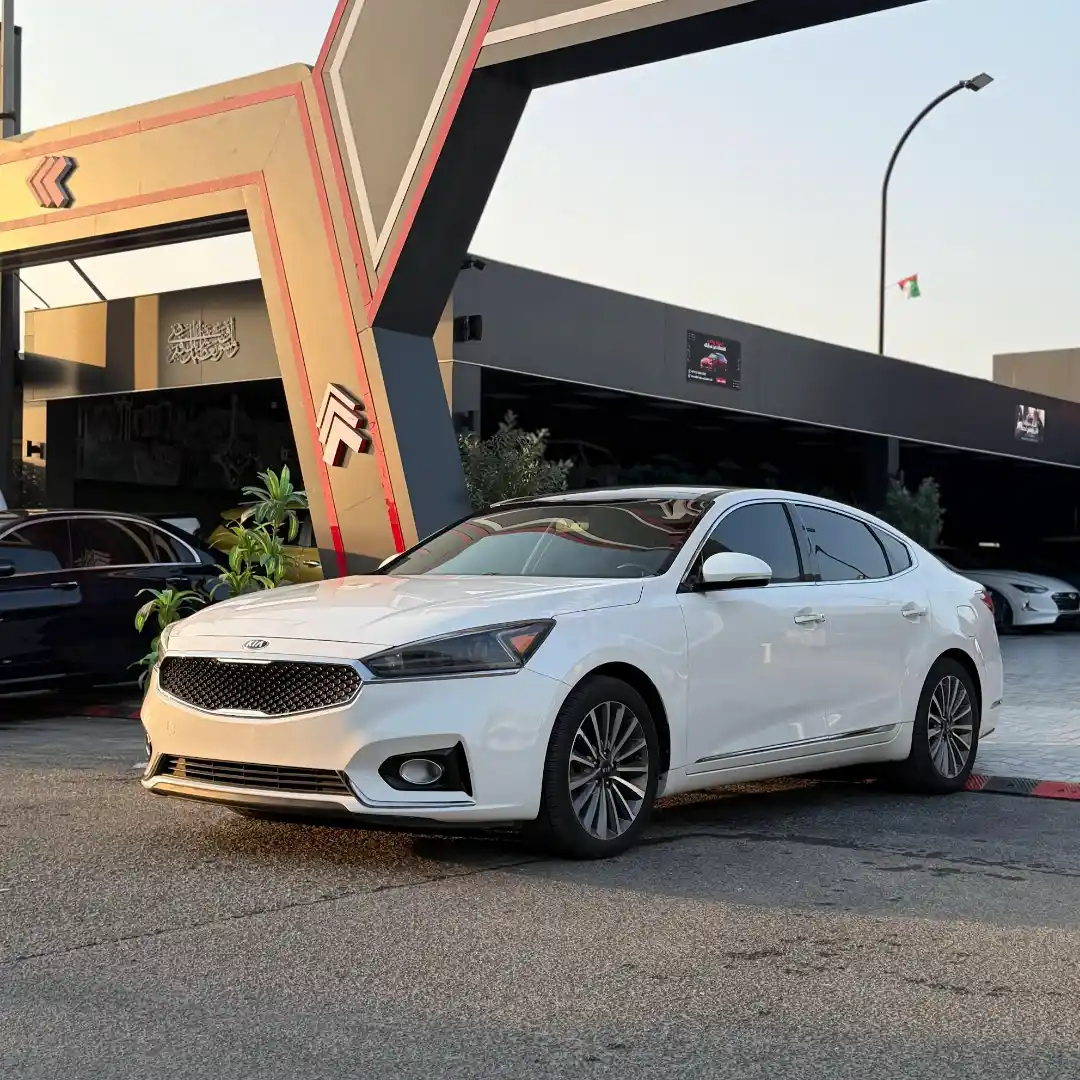 KIA CADENZA